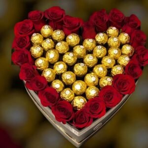 Corazon con rosas y bombones