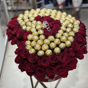 Caja de 80 rosas