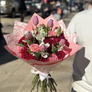 Tulipanes y Rosas