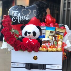 Caja con Rosas Mixtas