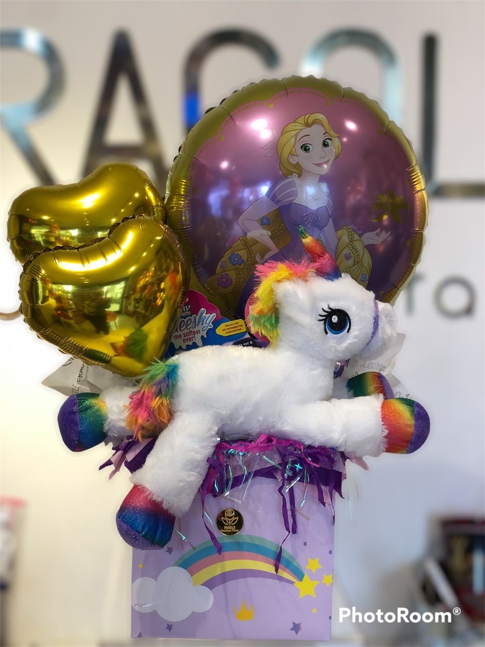 Unicorn’s Box - Imagen 2